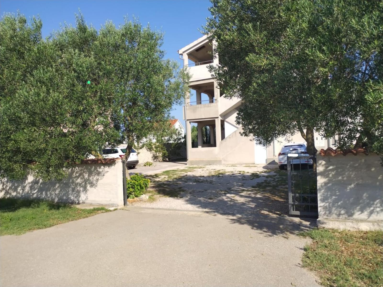 Apartman Kristina Sa Dvije Sobe Biograd Na Moru Exteriör bild